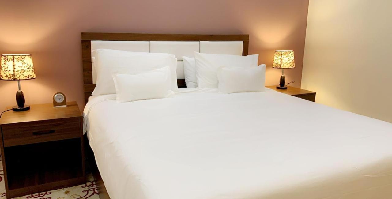 Business Tower Hotell Bisha Eksteriør bilde